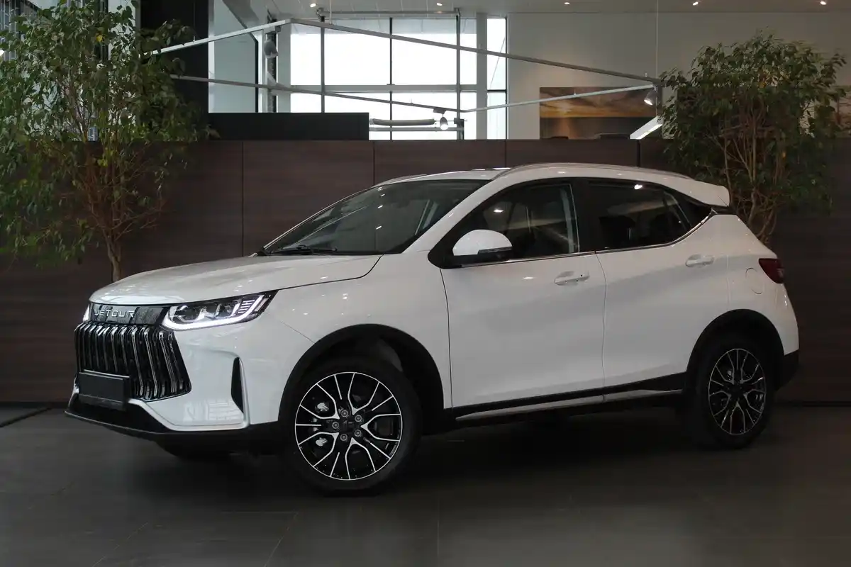 Jetour X50 купить по цене от 1 194 000 рублей